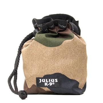 julius-k9-jutizsak-terep